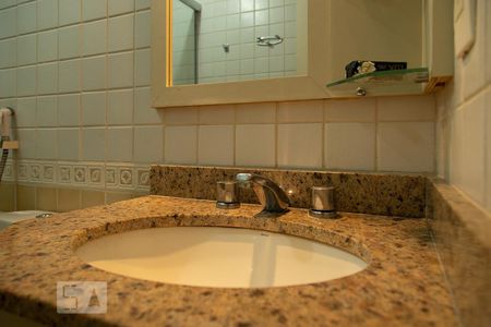 Apartamento para alugar com 47m², 1 quarto e 2 vagasBanheiro 