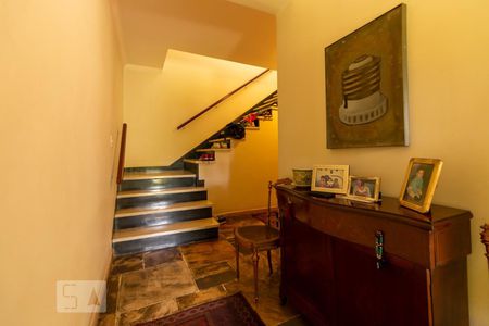 Acesso  de casa à venda com 4 quartos, 320m² em Itaim Bibi, São Paulo