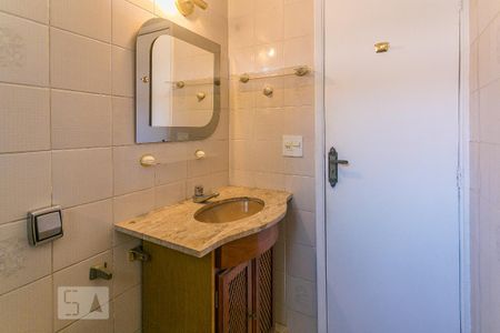 Casa para alugar com 200m², 5 quartos e 2 vagasBanheiro Quartos