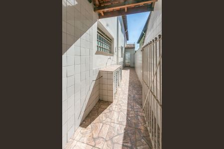 Casa para alugar com 200m², 5 quartos e 2 vagasQuintal