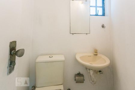 Casa para alugar com 200m², 5 quartos e 2 vagasBanheiro Escritorio