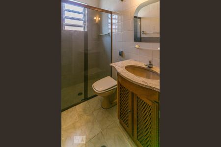 Casa para alugar com 200m², 5 quartos e 2 vagasBanheiro Quartos