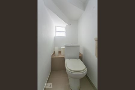 Casa para alugar com 200m², 5 quartos e 2 vagasLavabo