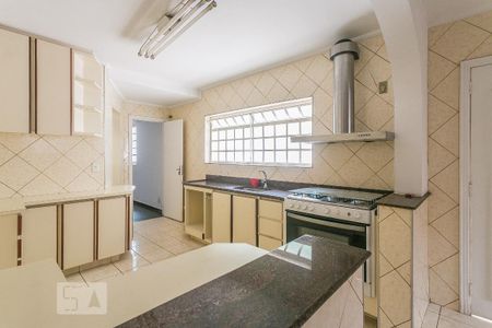 Casa para alugar com 200m², 5 quartos e 2 vagasCozinha