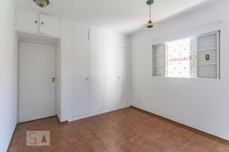 Casa para alugar com 200m², 5 quartos e 2 vagasQuarto 2 