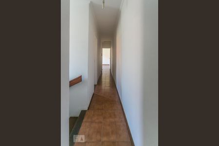 Casa para alugar com 200m², 5 quartos e 2 vagasCorredor