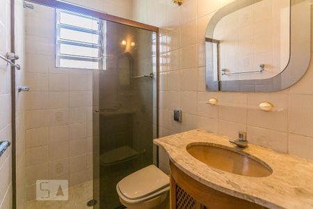Casa para alugar com 200m², 5 quartos e 2 vagasBanheiro Quartos