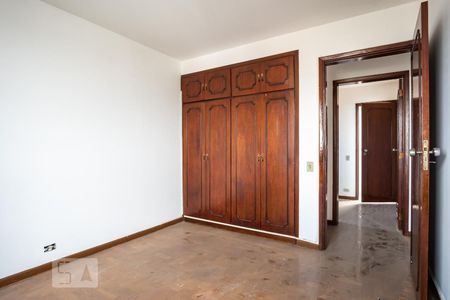Apartamento para alugar com 90m², 3 quartos e 1 vaga Apartamento para alugar com 90m², 3 quartos e 1 vagaQuarto 1