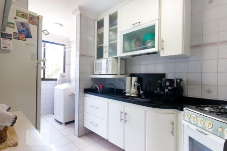Apartamento à venda com 57m², 2 quartos e 1 vaga Apartamento à venda com 57m², 2 quartos e 1 vagaCozinha