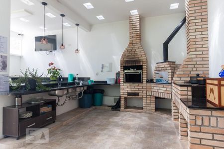 Apartamento à venda com 57m², 2 quartos e 1 vaga Apartamento à venda com 57m², 2 quartos e 1 vagaÁrea comum - Churrasqueira