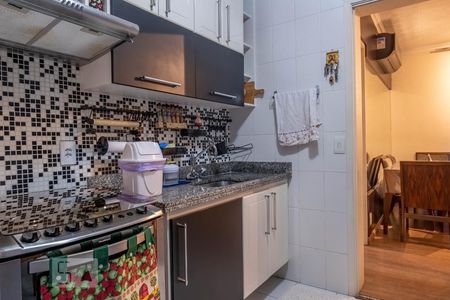 Apartamento à venda com 92m², 3 quartos e 2 vagas Apartamento à venda com 92m², 3 quartos e 2 vagasCozinha