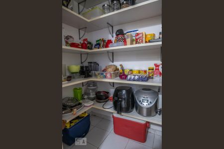 Apartamento à venda com 92m², 3 quartos e 2 vagas Apartamento à venda com 92m², 3 quartos e 2 vagasDespensa