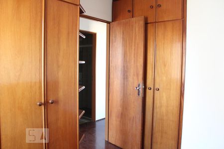 Apartamento à venda com 62m², 3 quartos e 2 vagasQuarto 2