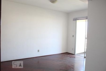 Apartamento à venda com 62m², 3 quartos e 2 vagasSala