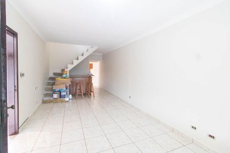 Casa para alugar com 200m², 3 quartos e 2 vagas Casa para alugar com 200m², 3 quartos e 2 vagasSala