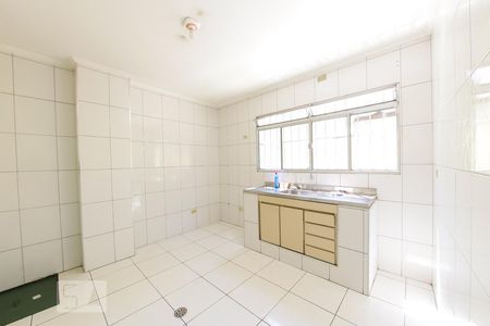 Casa à venda com 80m², 2 quartos e 4 vagas Casa à venda com 80m², 2 quartos e 4 vagasCozinha