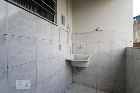 Casa para alugar com 40m², 1 quarto e sem vagaDetalhe da area de serviço