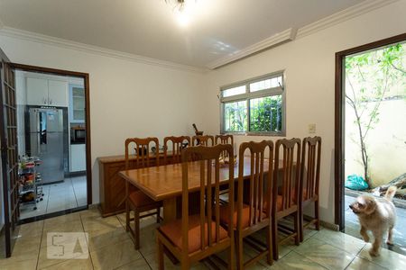 Casa à venda com 202m², 3 quartos e 2 vagasCopa