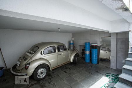 Casa à venda com 202m², 3 quartos e 2 vagasGaragem