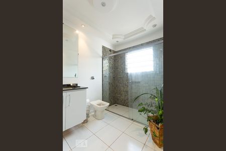 Casa à venda com 202m², 3 quartos e 2 vagasBanheiro da Suíte