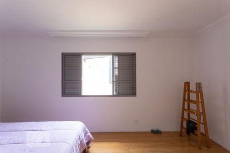 Casa à venda com 202m², 3 quartos e 2 vagasQuarto 2