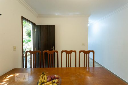 Casa à venda com 202m², 3 quartos e 2 vagasCopa