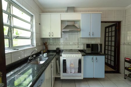 Casa à venda com 202m², 3 quartos e 2 vagasCozinha