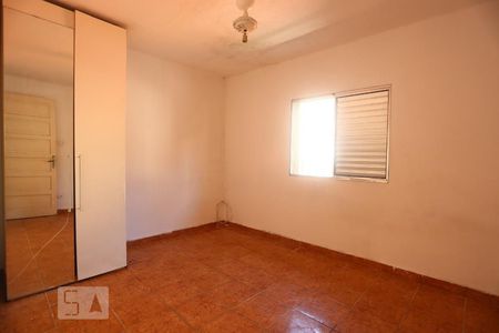 Casa à venda com 60m², 2 quartos e 2 vagasQuarto 1