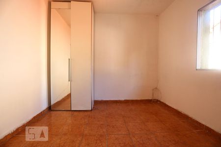 Casa à venda com 60m², 2 quartos e 2 vagasQuarto 1