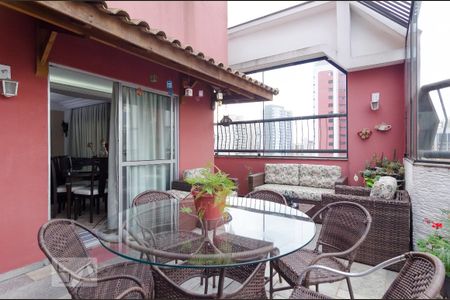 Apartamento à venda com 174m², 3 quartos e 3 vagasVaranda Gourmet