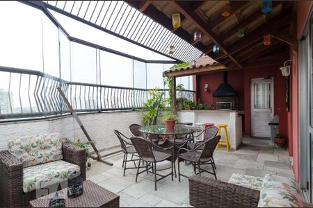 Apartamento à venda com 174m², 3 quartos e 3 vagasVaranda Gourmet