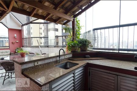 Apartamento à venda com 174m², 3 quartos e 3 vagasVaranda Gourmet