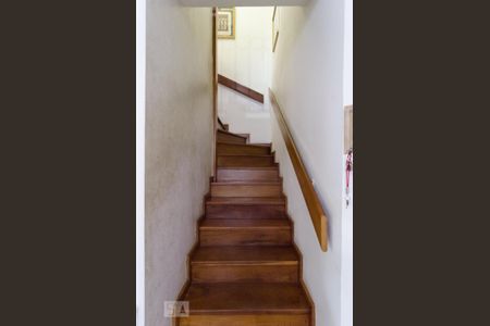 Apartamento à venda com 174m², 3 quartos e 3 vagasEscadas