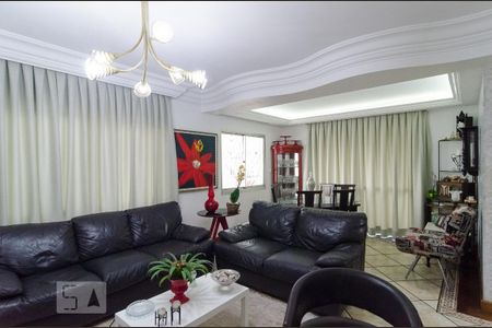 Apartamento à venda com 174m², 3 quartos e 3 vagasSala