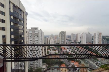 Apartamento à venda com 174m², 3 quartos e 3 vagasvista quarto 2