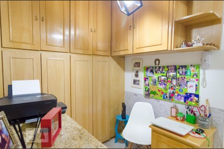 Apartamento à venda com 174m², 3 quartos e 3 vagasquarto 3