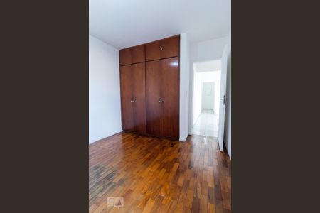 Apartamento à venda com 70m², 2 quartos e 1 vaga Apartamento à venda com 70m², 2 quartos e 1 vagaQuarto 2