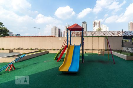 Apartamento à venda com 70m², 2 quartos e 1 vaga Apartamento à venda com 70m², 2 quartos e 1 vagaÁrea Comum - Playground