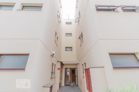 Apartamento para alugar com 55m², 2 quartos e 1 vagaFachada do bloco