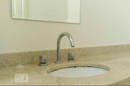 Apartamento à venda com 34m², 1 quarto e 1 vagaBanheiro - Torneira