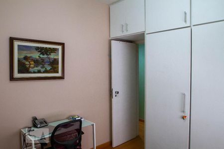 Apartamento à venda com 128m², 3 quartos e 1 vaga Apartamento à venda com 128m², 3 quartos e 1 vagaQuarto 2