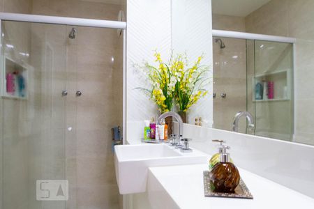 Apartamento à venda com 128m², 3 quartos e 1 vaga Apartamento à venda com 128m², 3 quartos e 1 vagaBanheiro do Quarto 3 - Suíte