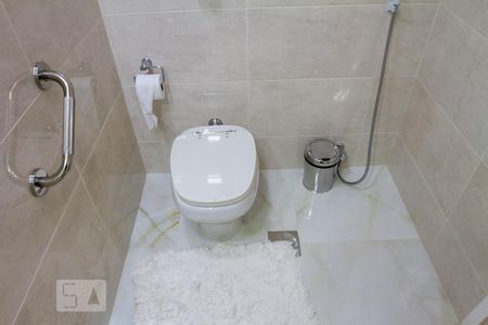 Apartamento à venda com 128m², 3 quartos e 1 vaga Apartamento à venda com 128m², 3 quartos e 1 vagaBanheiro do Quarto 3 - Suíte