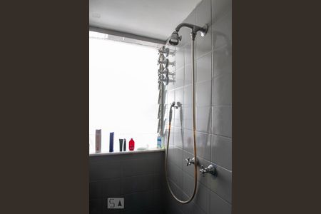 Apartamento à venda com 128m², 3 quartos e 1 vaga Apartamento à venda com 128m², 3 quartos e 1 vagaBanheiro Social