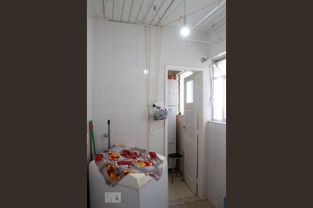 Apartamento à venda com 128m², 3 quartos e 1 vaga Apartamento à venda com 128m², 3 quartos e 1 vagaÁrea de Serviço