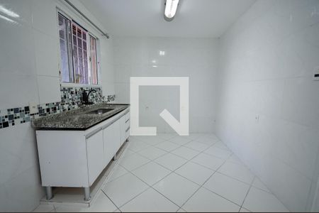 Apartamento à venda com 120m², 2 quartos e sem vagaCozinha e Área de Serviço