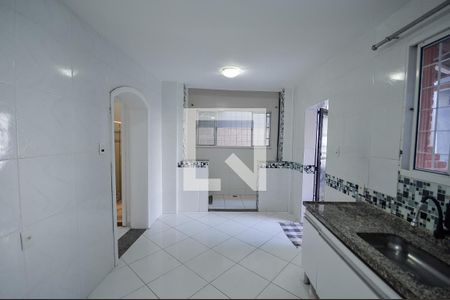 Apartamento à venda com 120m², 2 quartos e sem vagaCozinha e Área de Serviço