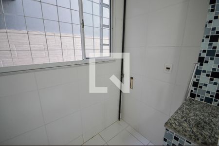Apartamento à venda com 120m², 2 quartos e sem vagaCozinha e Área de Serviço