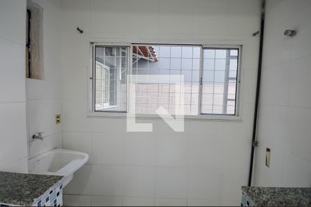Apartamento à venda com 120m², 2 quartos e sem vagaCozinha e Área de Serviço