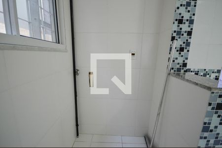 Apartamento à venda com 120m², 2 quartos e sem vagaCozinha e Área de Serviço